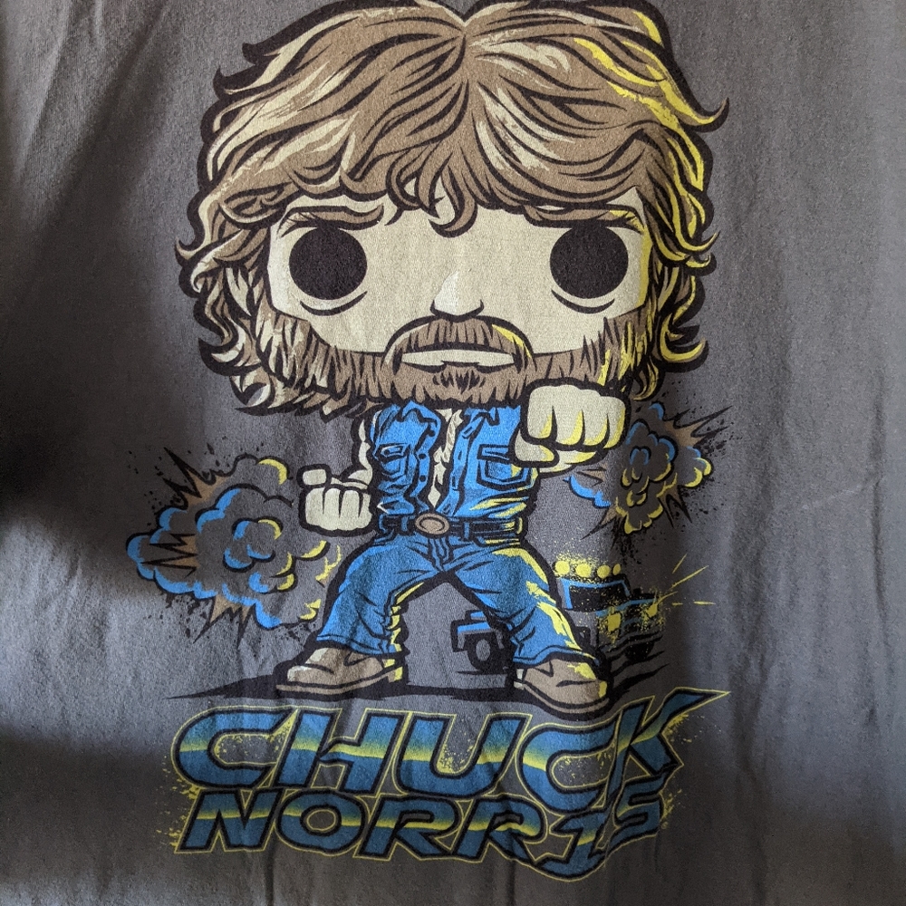 Chuck Norris Tee XL